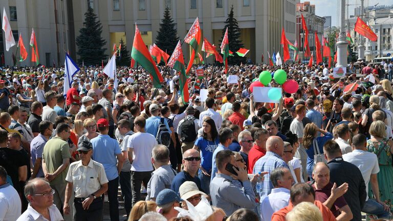 Митинг в поддержку действующего президента Белоруссии Александра Лукашенко в Минске