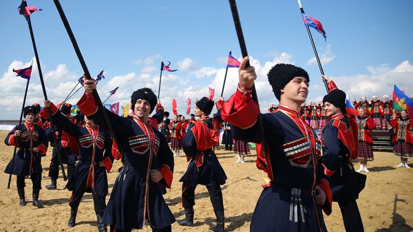 Участники фестиваля традиционной народной культуры Казачья слава