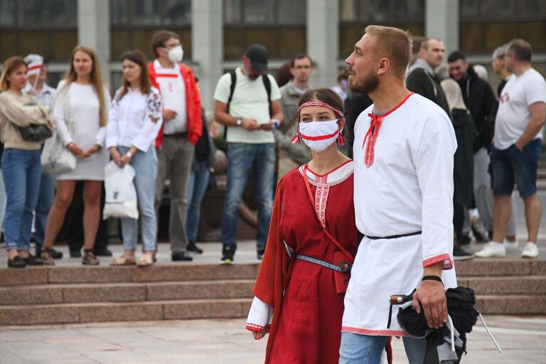 Участники акции протеста в Минске Участники акции протеста в Минске