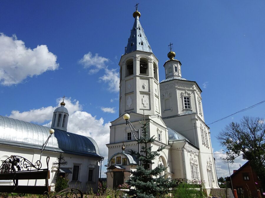 Богоявленская и Казанская церкви