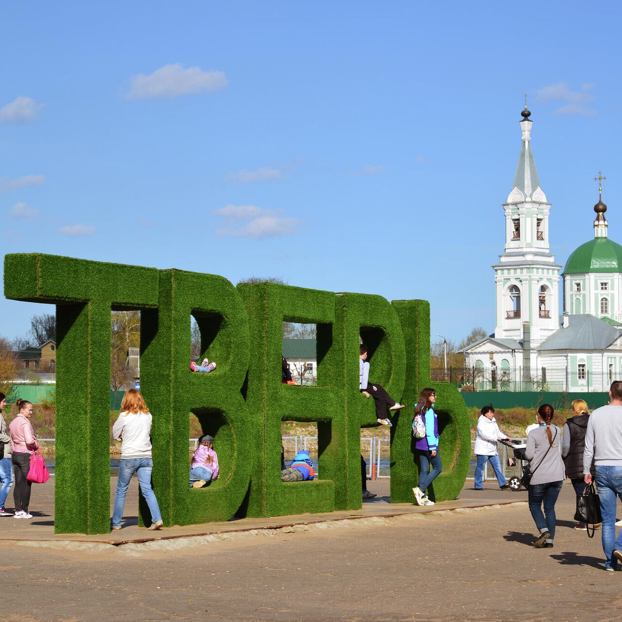 Тверская область в 2022 году удвоит объем ремонта региональных дорог - РИА  Новости, 30.08.2022