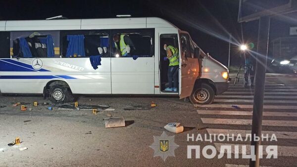 На месте обстрела автобуса под Харьковом, Украина