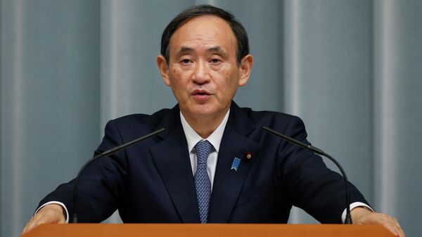 Генеральный секретарь Кабинета министров Японии Ёсихидэ Суга 