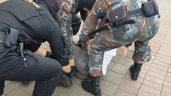 Кадры задержания протестующих в Минске