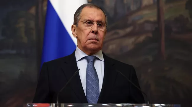 Министр иностранных дел РФ Сергей Лавров на пресс-конференции по итогам переговоров  с министром иностранных дел Белоруссии Владимиром Макеем в Москве