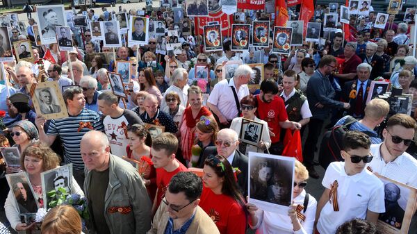 LIVE: Парад Бессмертного полка проходит в Минске