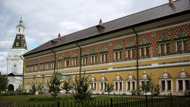 Учебный корпус Московской духовной академии в Сергиевом Посаде.