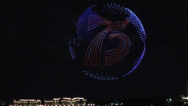 Голубь мира в небе над Петербургом: уникальное шоу дронов 