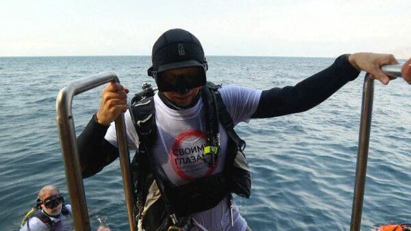Рекордное погружение: незрячий дайвер в Крыму покорил глубину в 30 метров 
