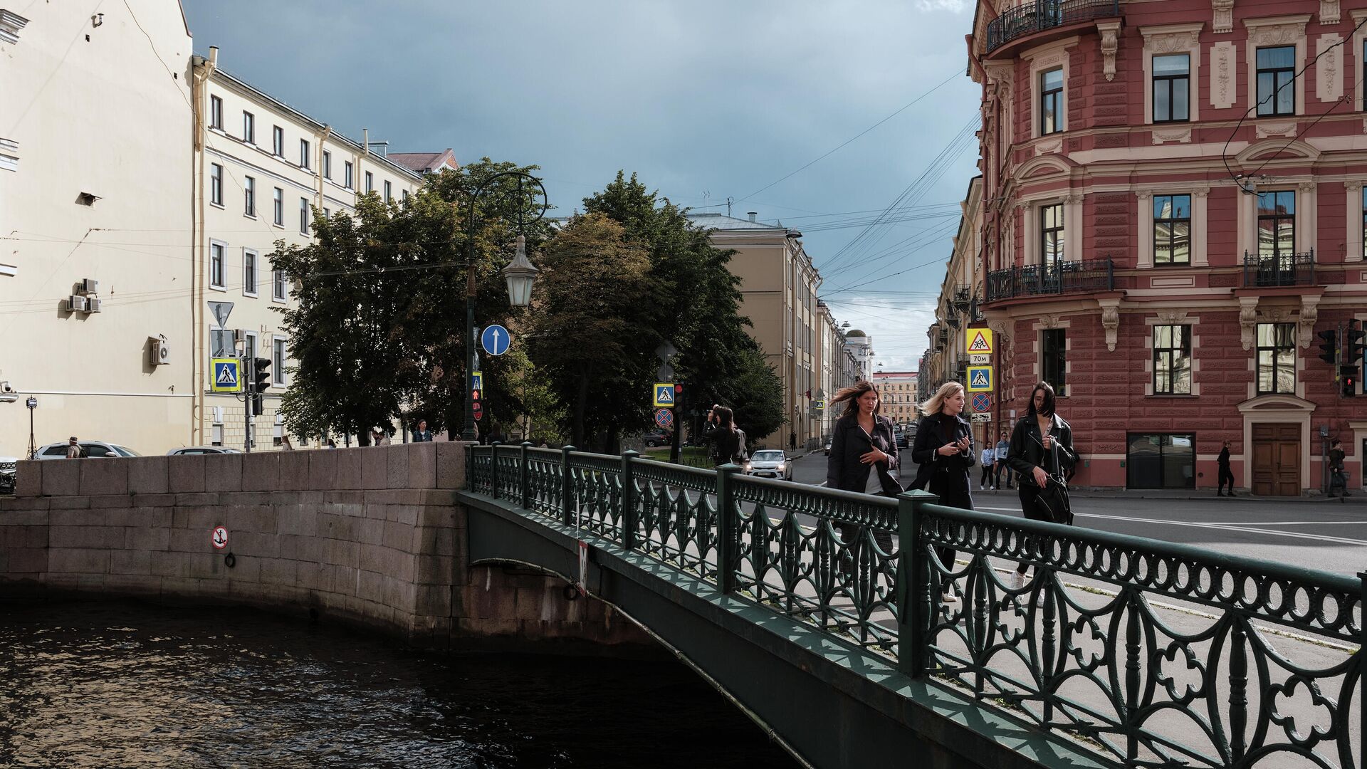 Фонарный мост через реку Мойку в Санкт-Петербурге - РИА Новости, 1920, 16.09.2020