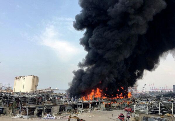 Пожар в порту Бейрута