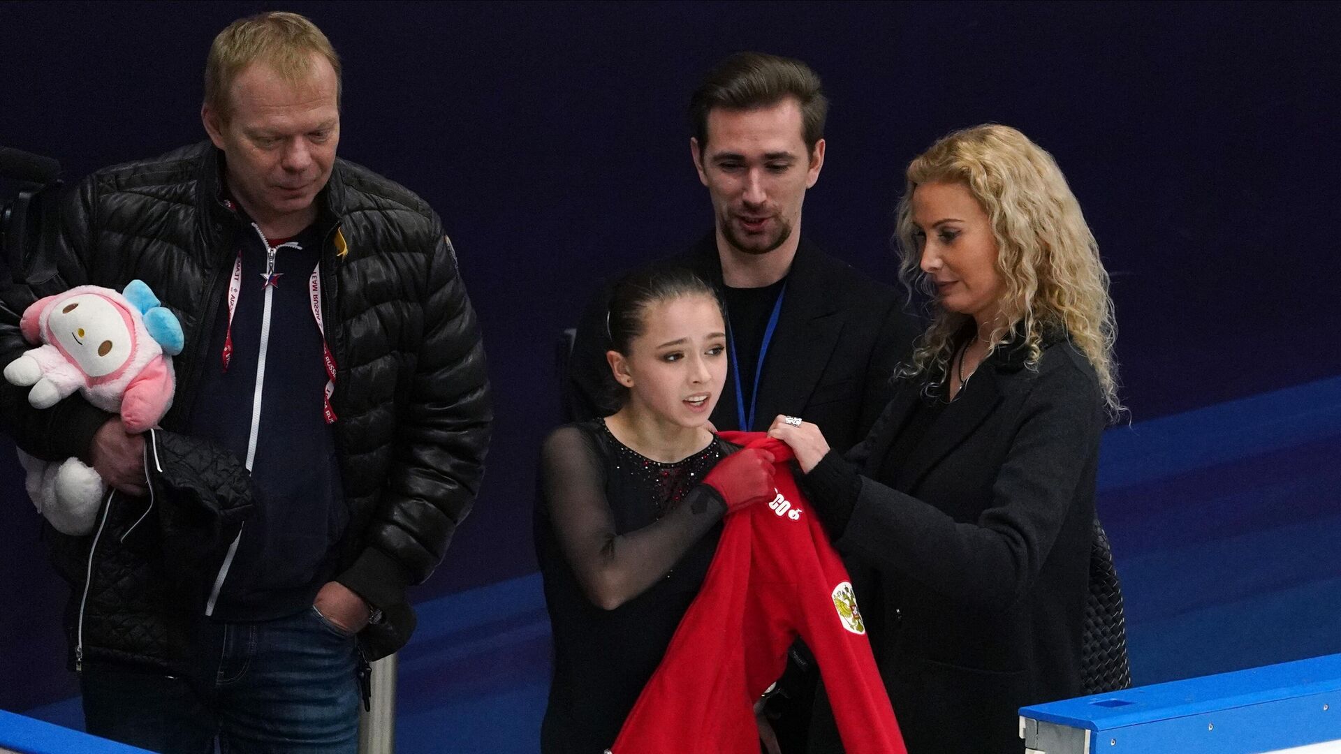 Камила Валиева и Этери Тутберидзе (слева направо на первом плане) - РИА Новости, 1920, 06.12.2020