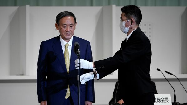 Генеральный секретарь японского правительства Ёсихидэ Суга, избранный лидером правящей в Японии партии