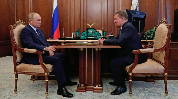  Президент России Владимир Путин и председатель правления ПАО Газпром Алексей Миллер во время встречи. 16 сентября 2020