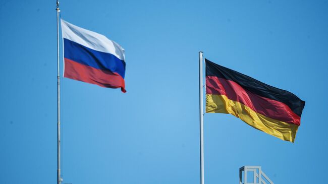 Флаг России и Германии в Берлине