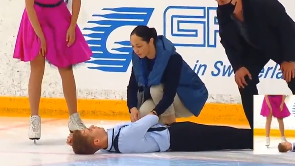 Падение Максима Серова во время ритм-танца