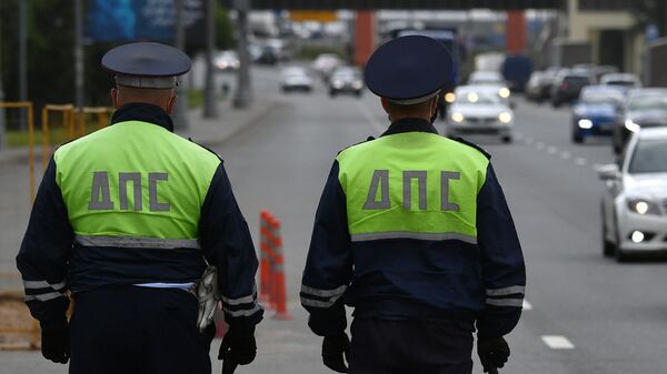 В Петербурге полицейского и водителя при оформлении ДТП сбила машина