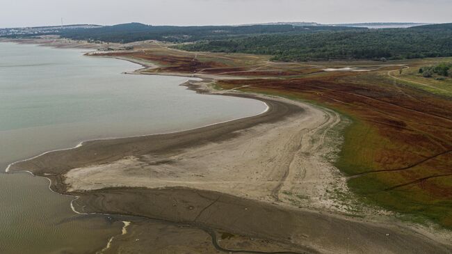 Вид на Симферопольское водохранилище