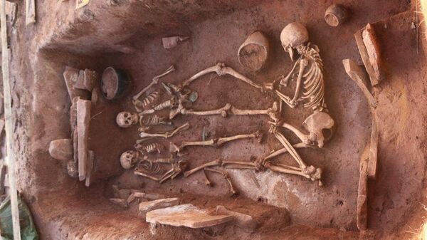 Сибирские археологи нашли в Хакасии нетронутый могильник скифского времени