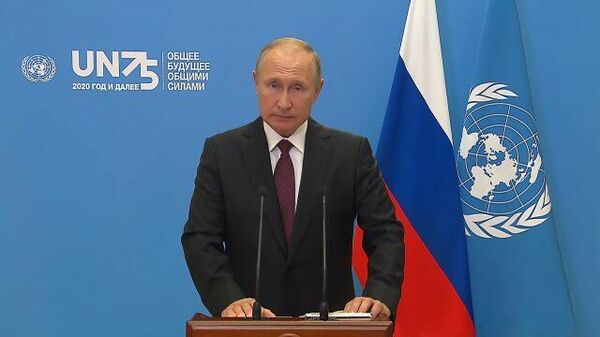 Путин предложил ввести зеленые коридоры для товаров первой необходимости