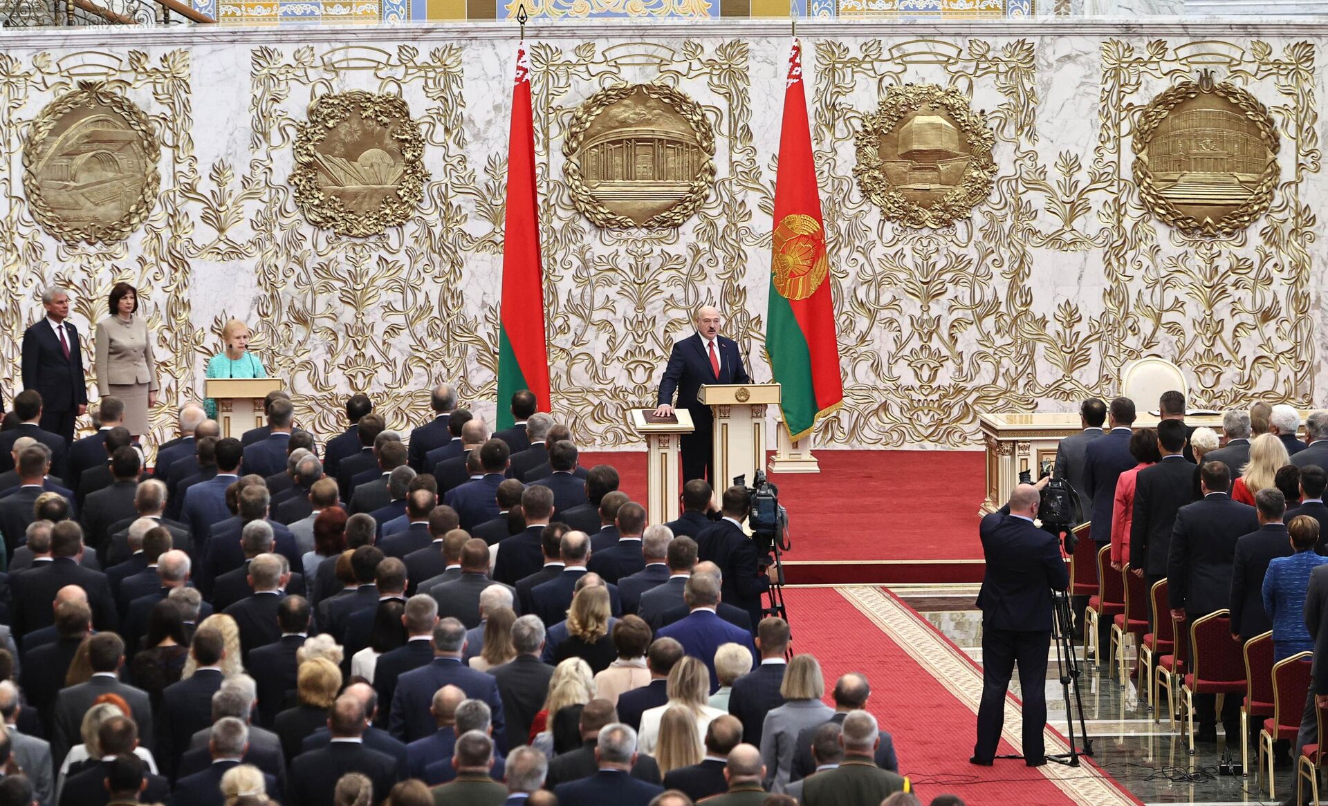 Президент Белоруссии Александр Лукашенко на церемонии инаугурации в Минске - РИА Новости, 1920, 24.09.2020