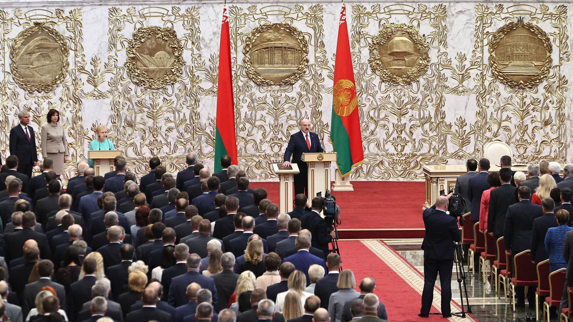 Президент Белоруссии Александр Лукашенко на церемонии инаугурации в Минске - РИА Новости, 1920, 24.09.2020