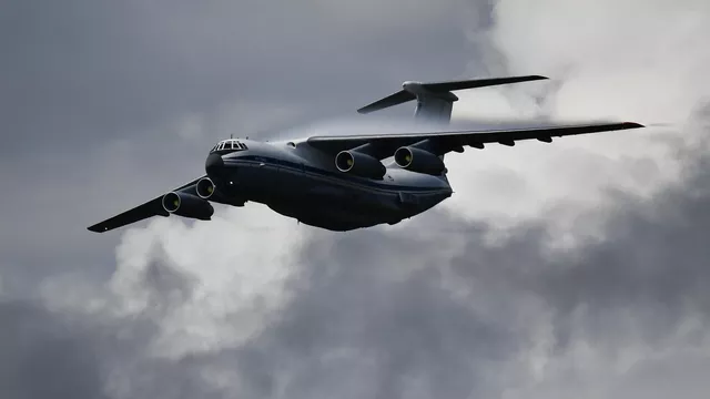 Немецкую газету напугали российские Ил-76 со 