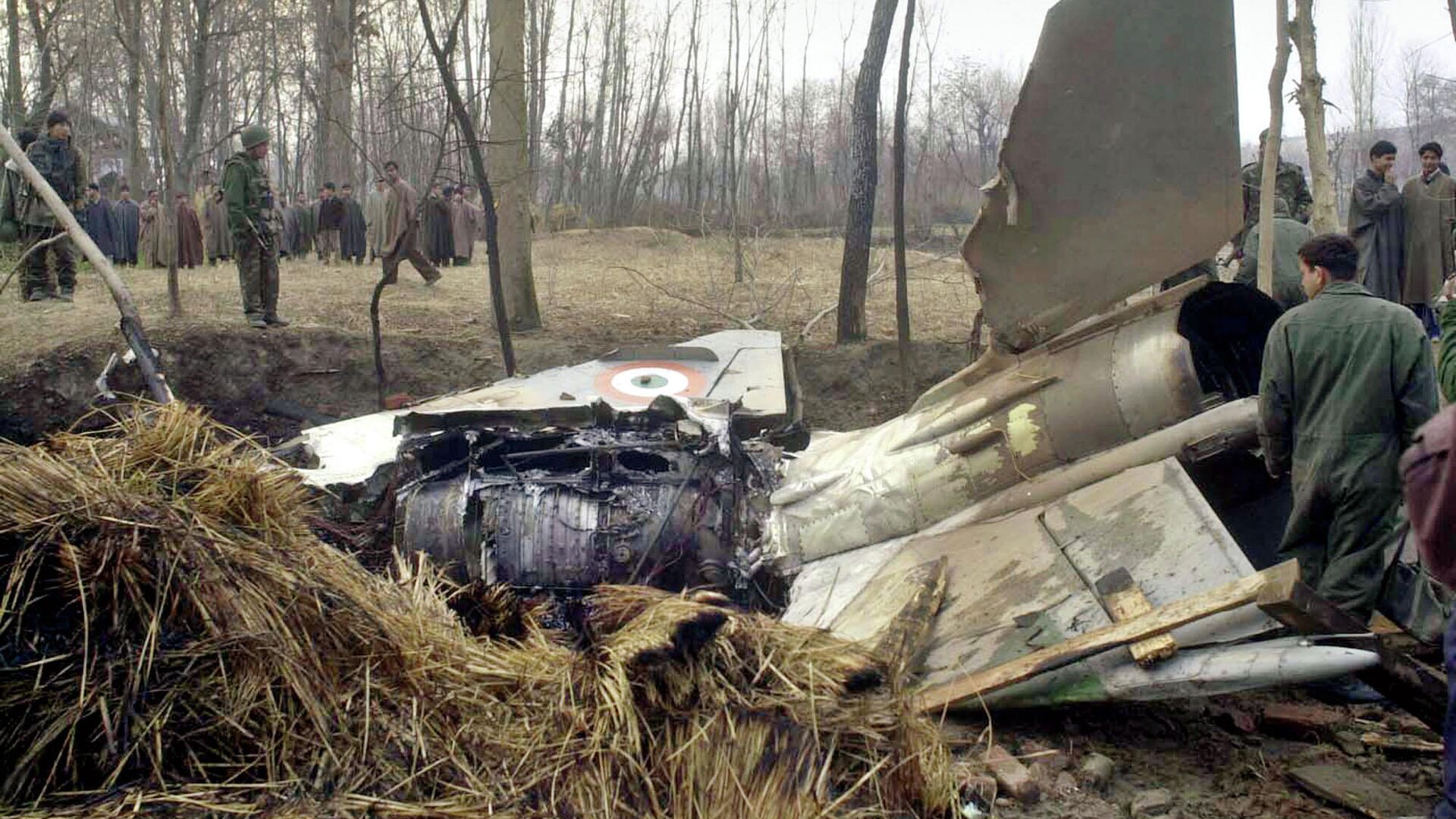 Обломки, потерпевшего крушение истребителя МиГ-21 в Индии - РИА Новости, 1920, 25.09.2020