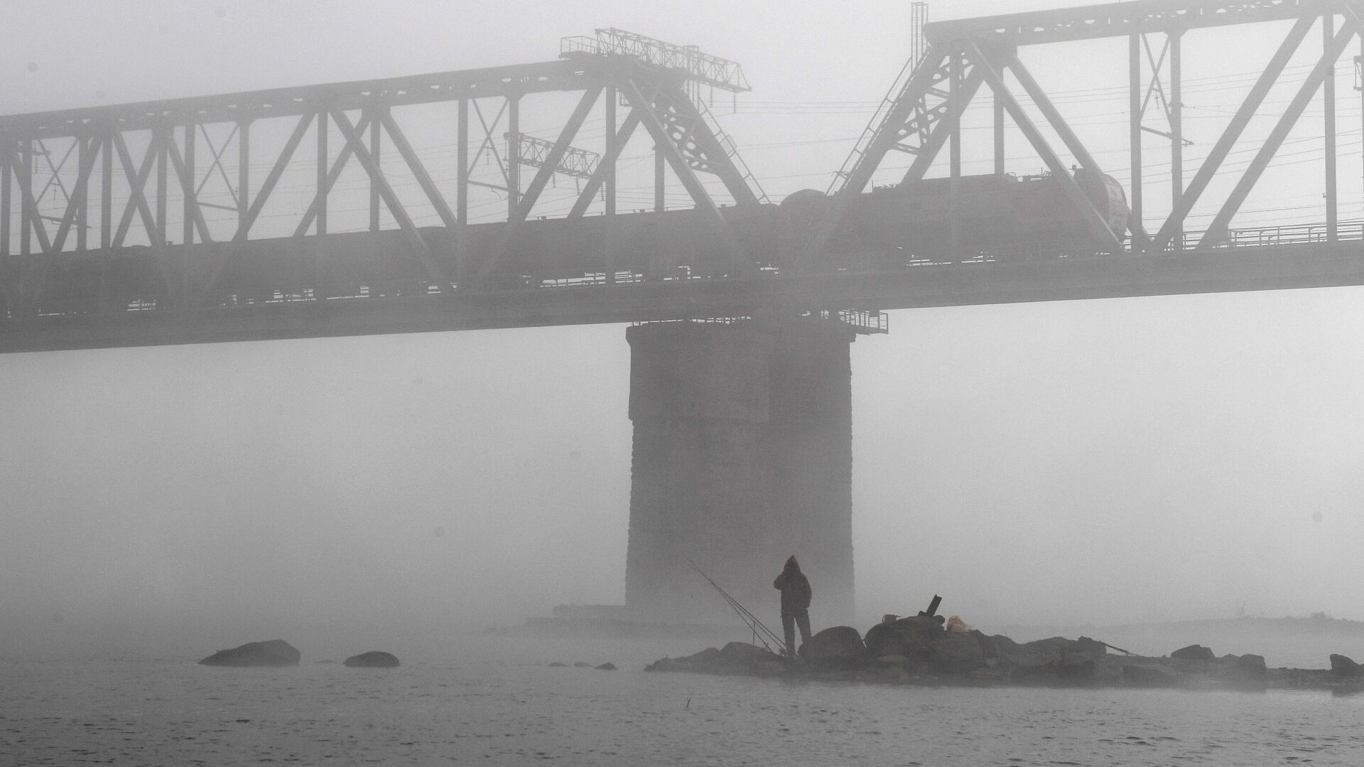 Железнодорожный мост через реку Обь, по которому проходит Транссибирская железнодорожная магистраль - РИА Новости, 1920, 23.07.2021