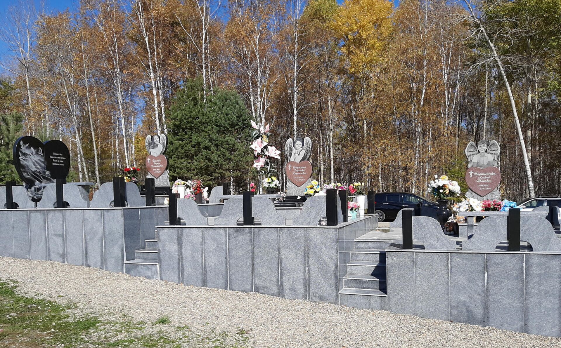 Мемориал памяти о детях, погибших во время пожара в лагере Холдоми в Комсомольске-на-Амуре - РИА Новости, 1920, 06.09.2022