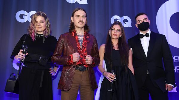 Группа Little Big перед началом финального этапа голосования премии Человек года по версии журнала GQ в Москве.