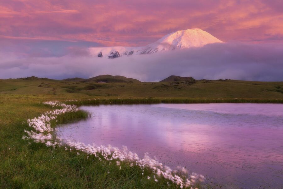 Закатные краски на вулканах Плоский и Острый Толбачики на плато Копыто