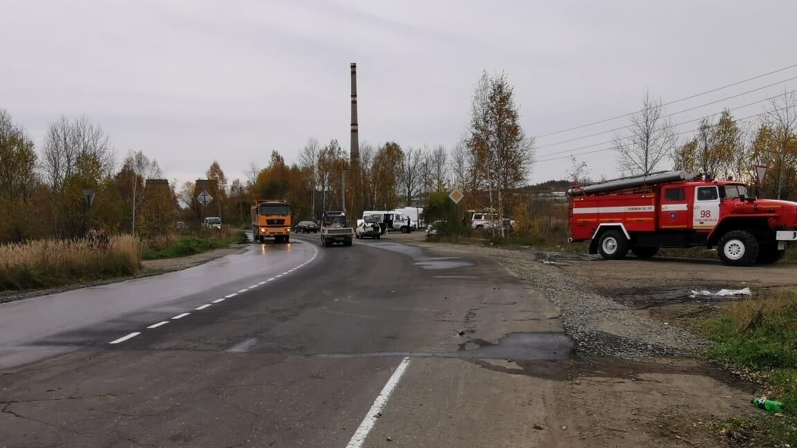 Азотная кислота разлилась на дорожное полотно в Комсомольске-на-Амуре - РИА Новости, 1920, 02.10.2020