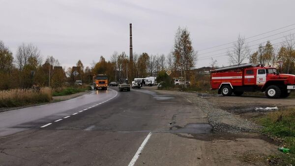 Азотная кислота разлилась на дорожное полотно в Комсомольске-на-Амуре