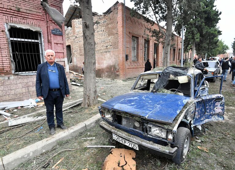 Последствия обстрела города Гянджа