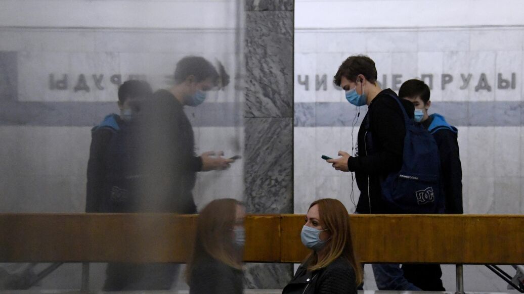 Жителям Москвы рекомендовали использовать метро для поездок в среду