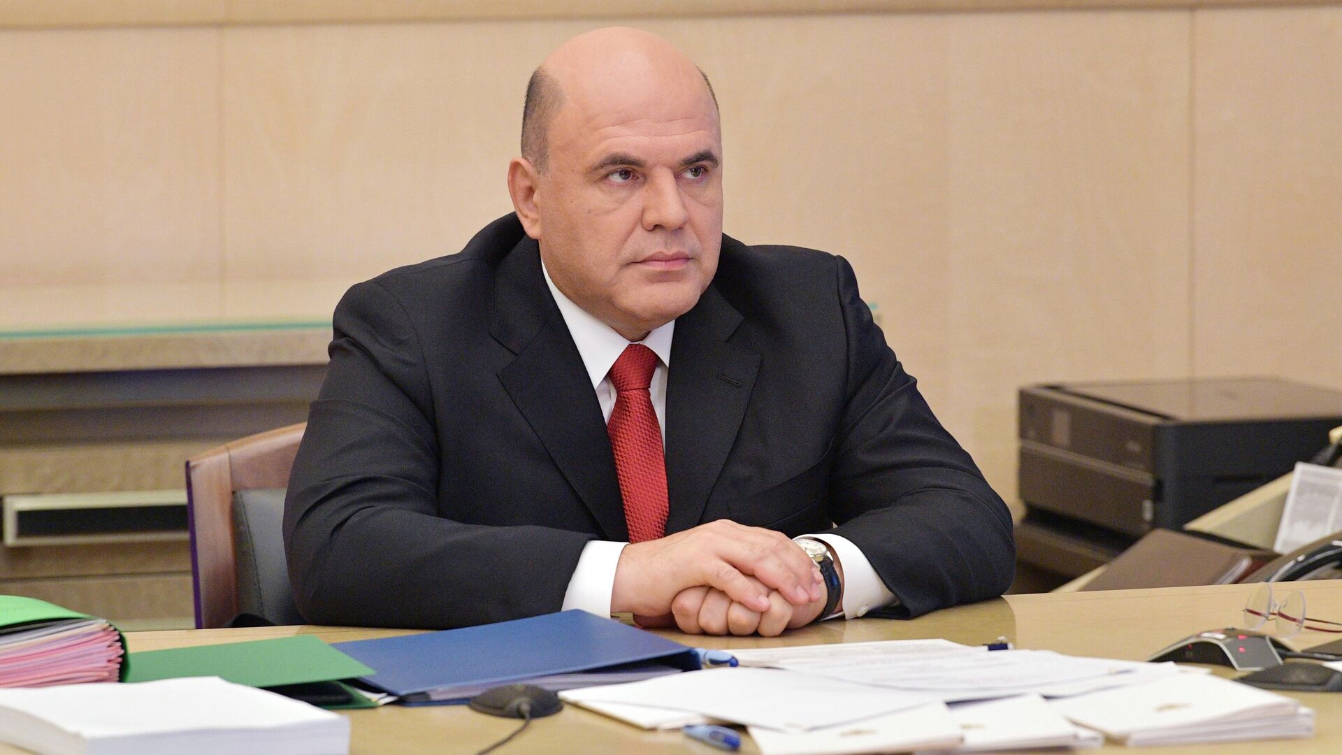 Председатель правительства РФ Михаил Мишустин проводит совещание с членами кабинета министров РФ - РИА Новости, 1920, 08.07.2025