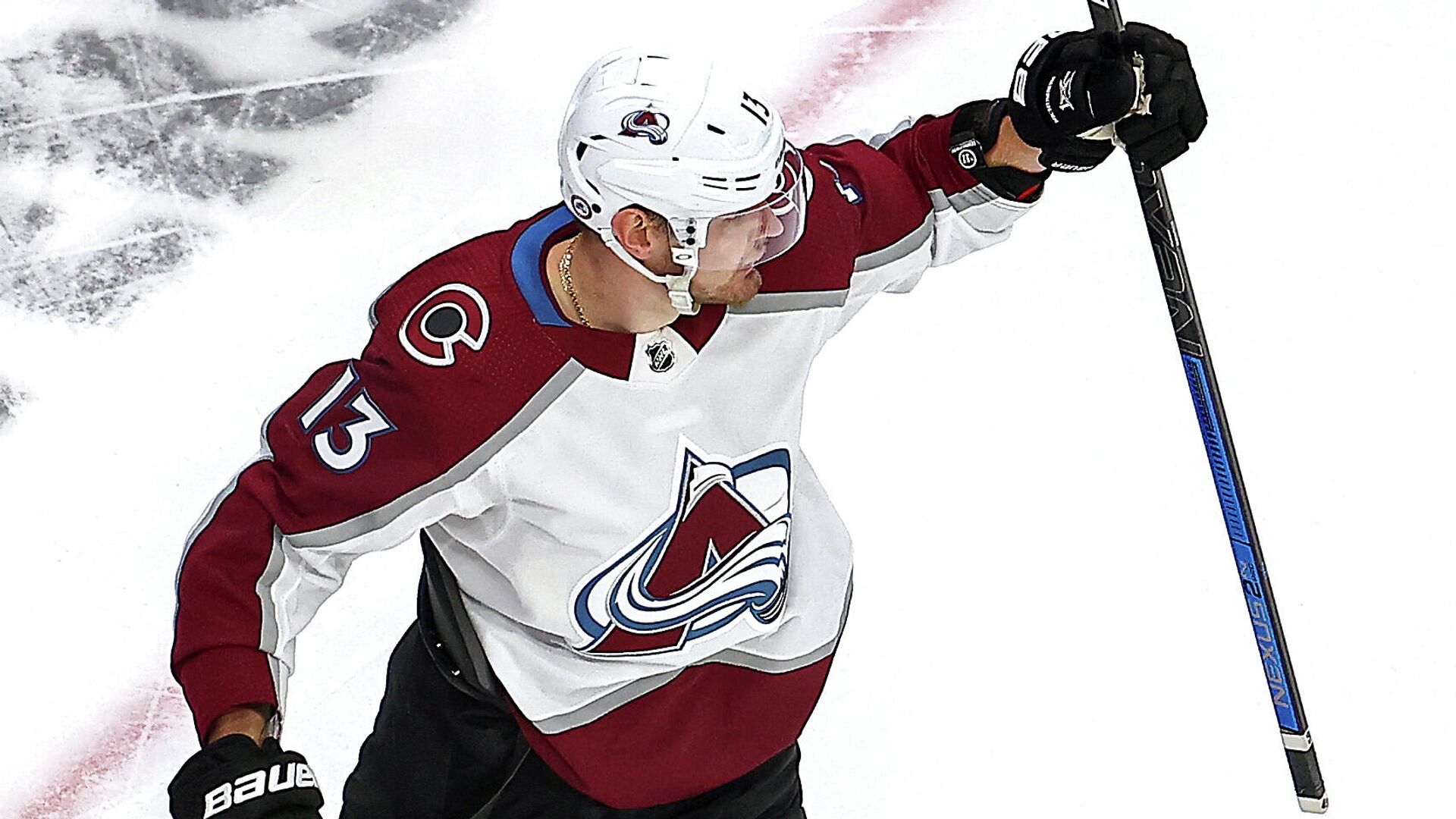 EDMONTON, ALBERTA - AUGUST 30: Valeri Nichushkin #13 of the Colorado Avalanche celebrates after scoring a goal against the Dallas Stars during the second period in Game Four of the Western Conference Second Round during the 2020 NHL Stanley Cup Playoffs at Rogers Place on August 30, 2020 in Edmonton, Alberta, Canada.   Bruce Bennett/Getty Images/AFP - РИА Новости, 1920, 11.10.2020