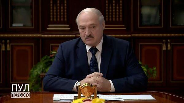 Явно кому-то их не хватает, а в основном это правильно - Лукашенко о перераспределении полномочий