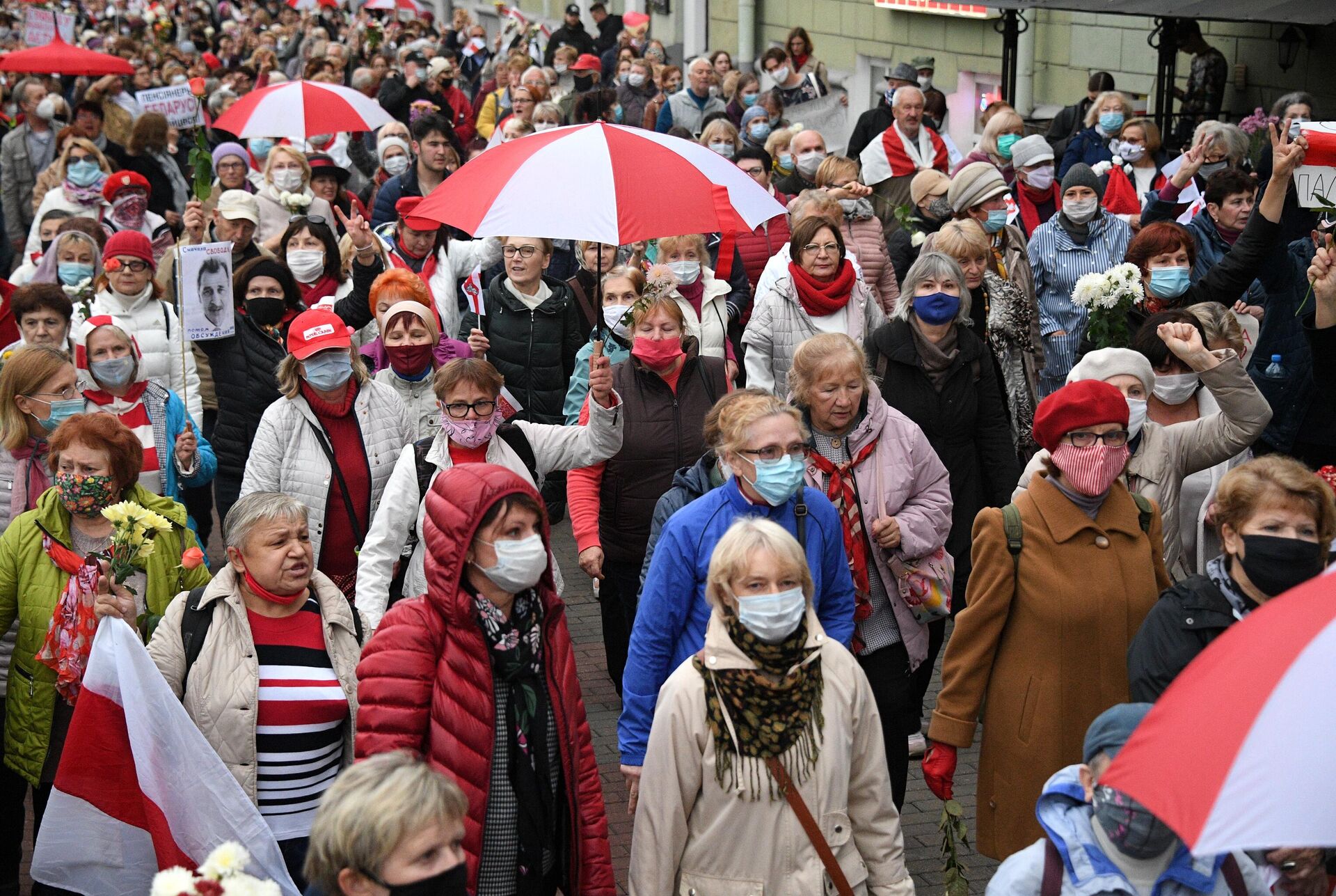 Участники акции протестов пенсионеров в Минске - РИА Новости, 1920, 13.10.2020