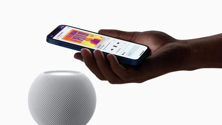 Умная колонка HomePod mini