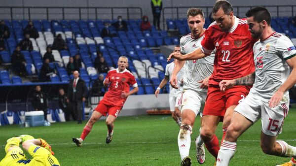 Игровой момент матча сборных России и Венгрии