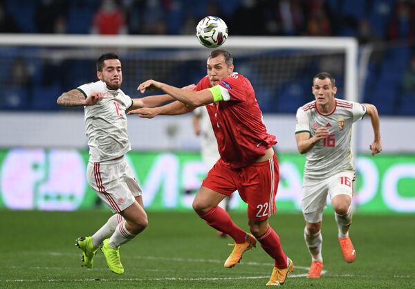 Игровой момент матча сборных России и Венгрии