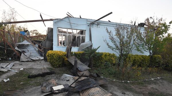 Жилой дом, разрушенный в результате обстрела села Бахарлы Агдамского района