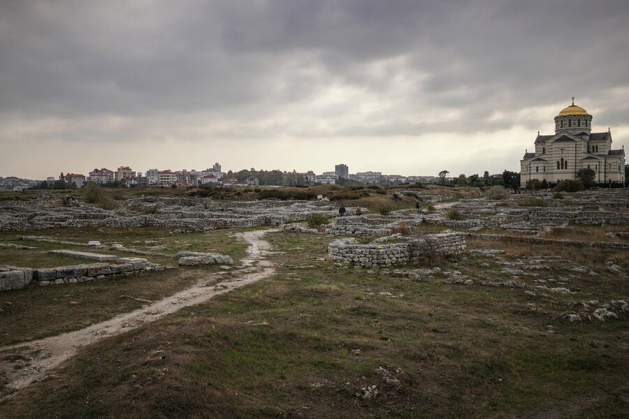 Руины на территории национального заповедника Херсонес Таврический в Севастополе