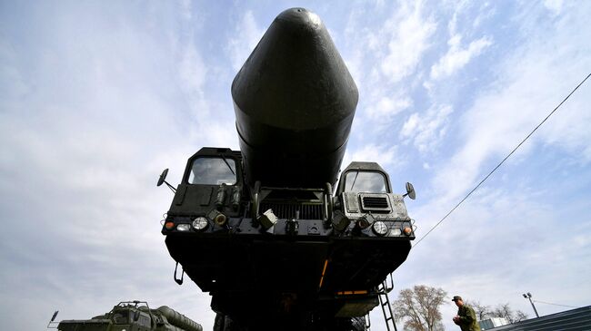 Подготовка военной техники, участвующей в Параде Победы. Архивное фото