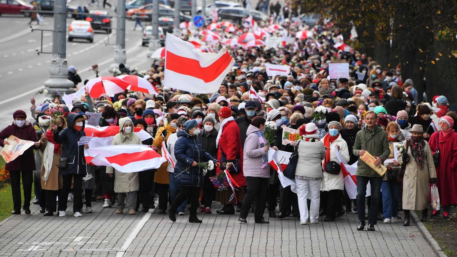 Участники акции протеста пенсионеров Марш мудрости в Минске - РИА Новости, 1920, 23.10.2020