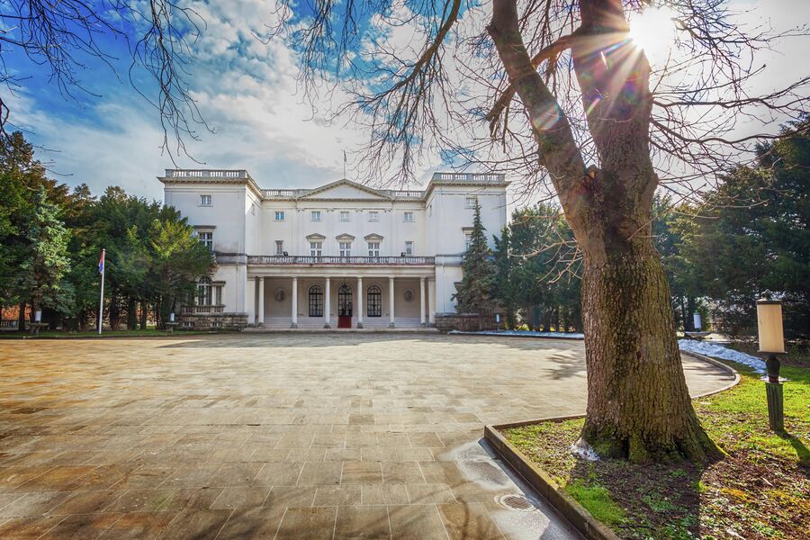 Белый дворец в Белграде