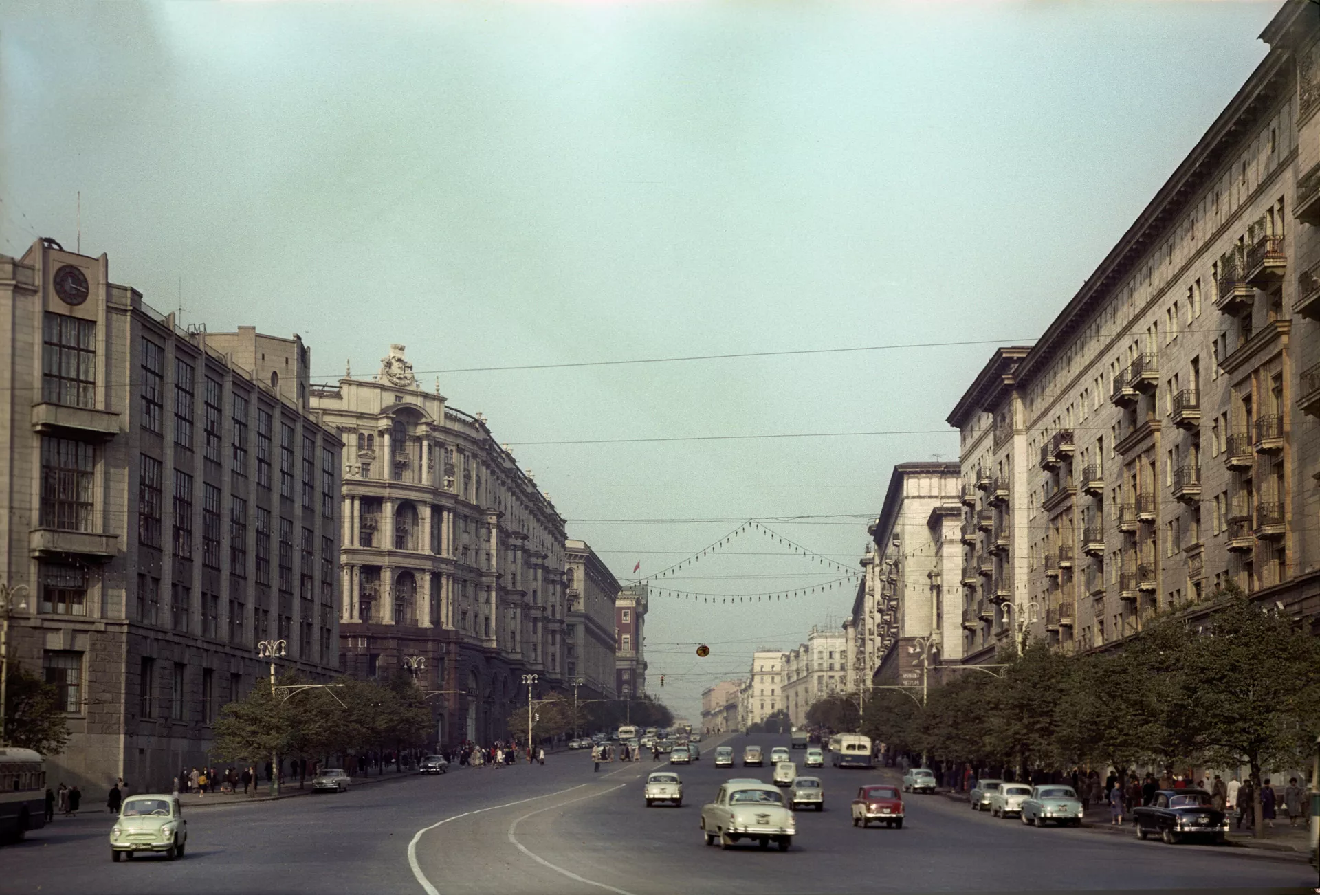 Центр Москвы - Улица Горького (ныне Тверская) Центр Москвы - Улица Горького (ныне Тверская) - РИА Новости, 1920, 23.10.2020