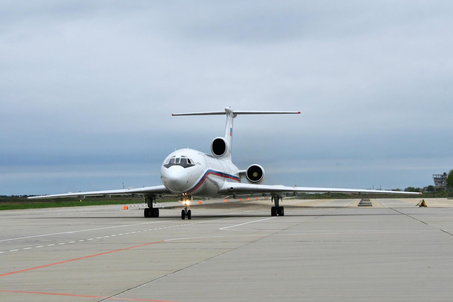 Самолет Ту-154 Самолет Ту-154
